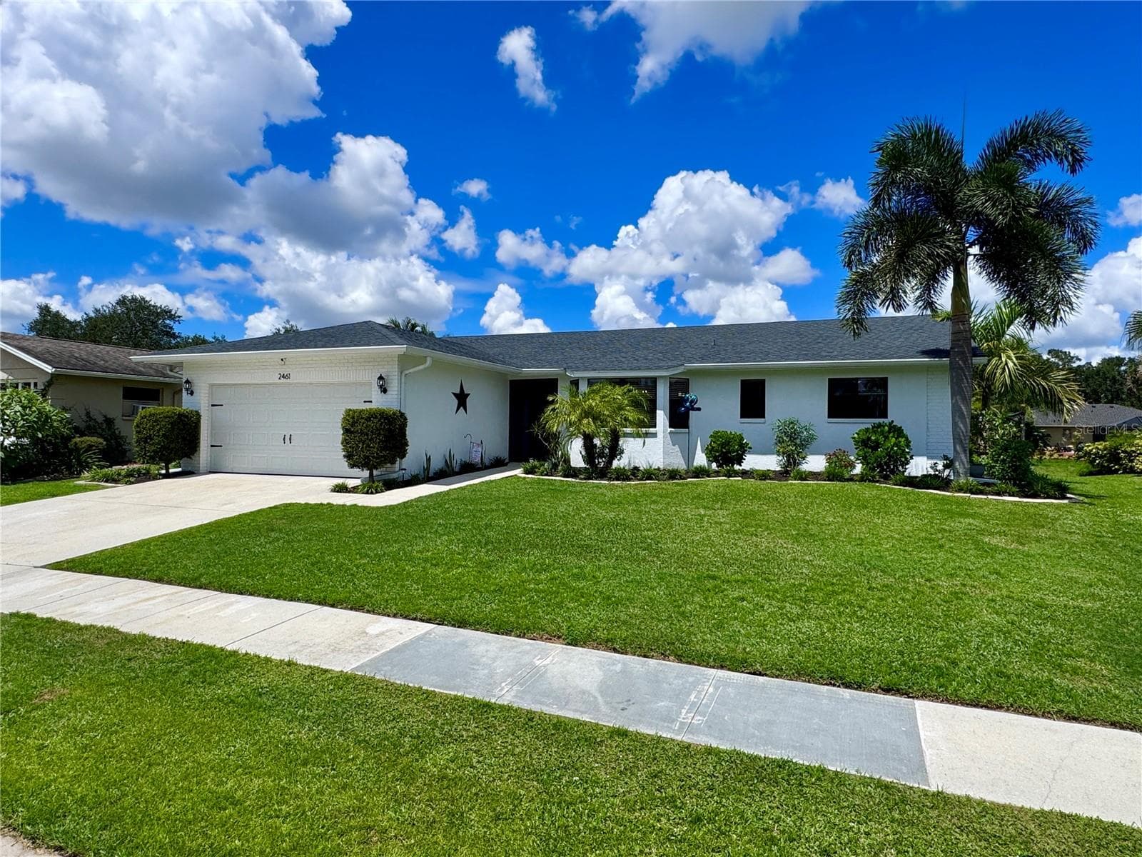 2461 GOLD OAK CT E