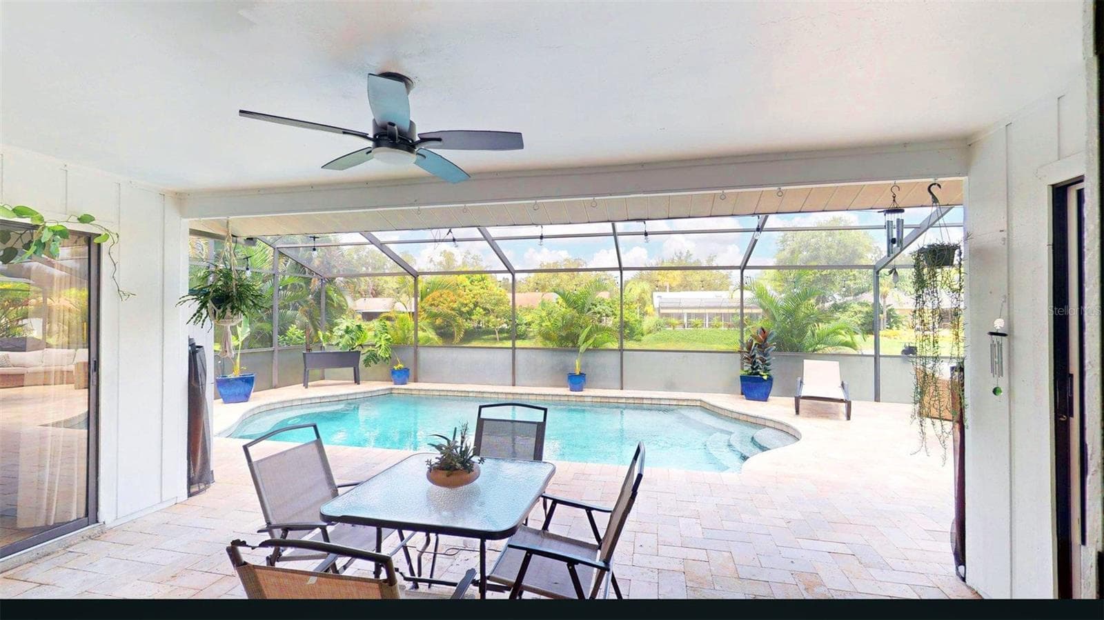 Single Family Residence at 2461 GOLD OAK CT E, SARASOTA, photo 27 of 31