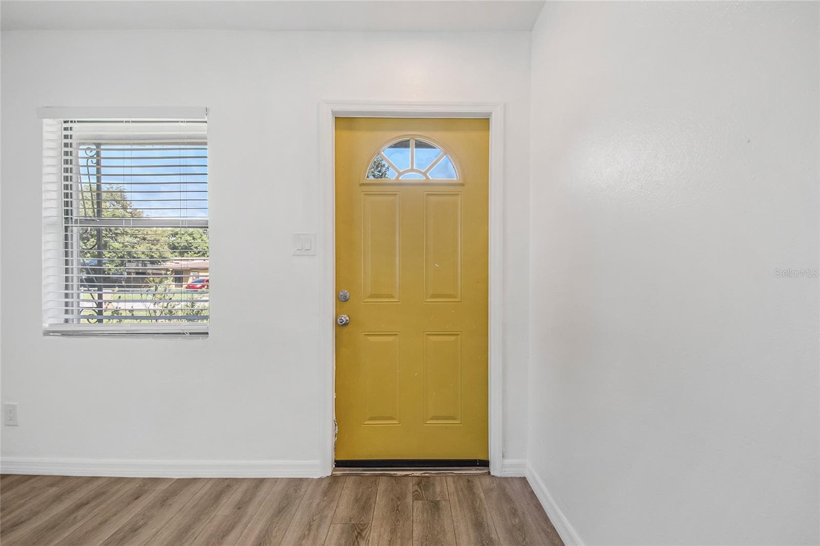 Single Family Residence at 7720 RAVENNA AVE, ORLANDO, photo 10 of 37