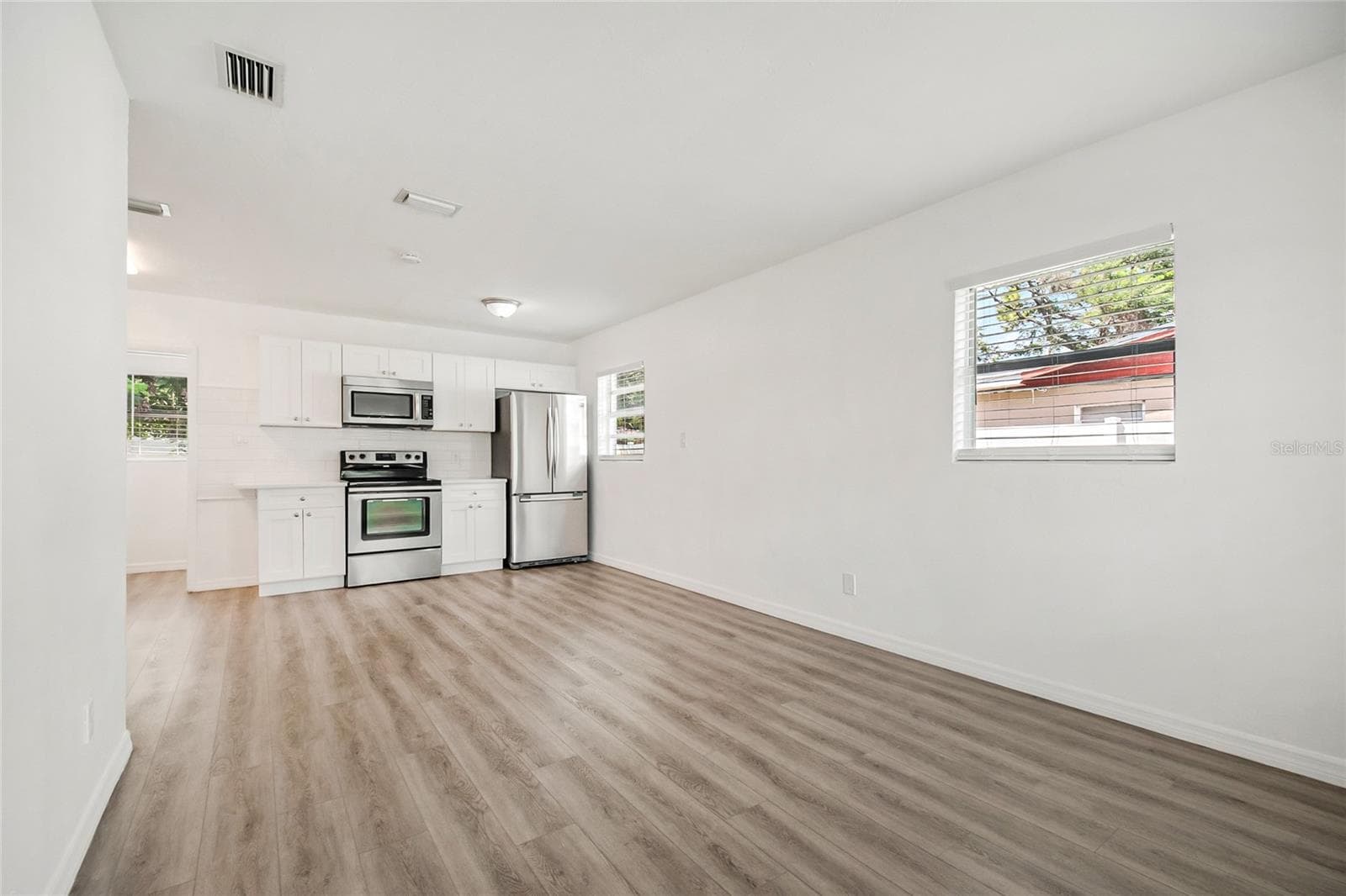 Single Family Residence at 7720 RAVENNA AVE, ORLANDO, photo 13 of 37