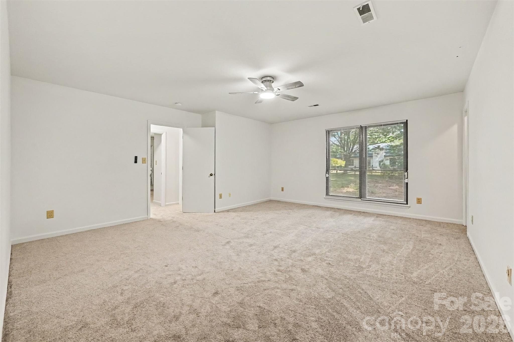 Single Family Residence at 10225 Atchinson Drive, Mint Hill, photo 19 of 38