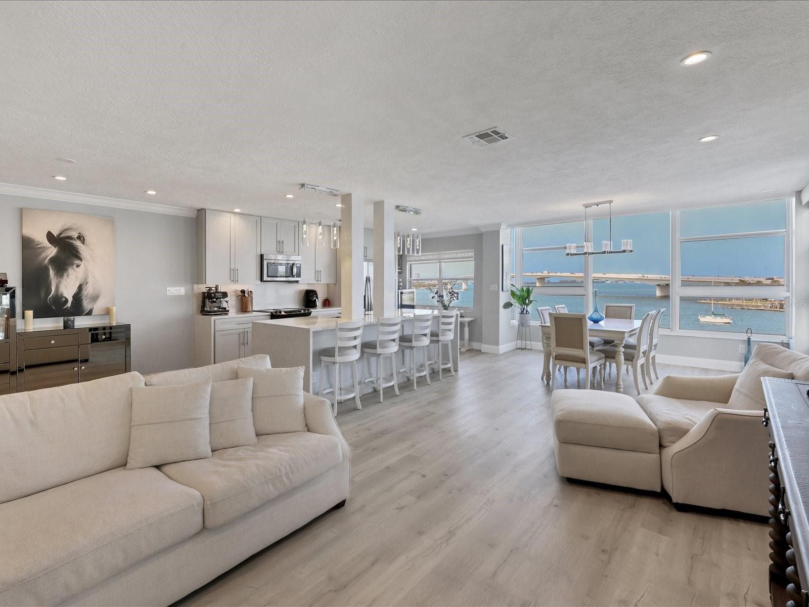Condominium at 226 GOLDEN GATE PT #44, SARASOTA, photo 9 of 65