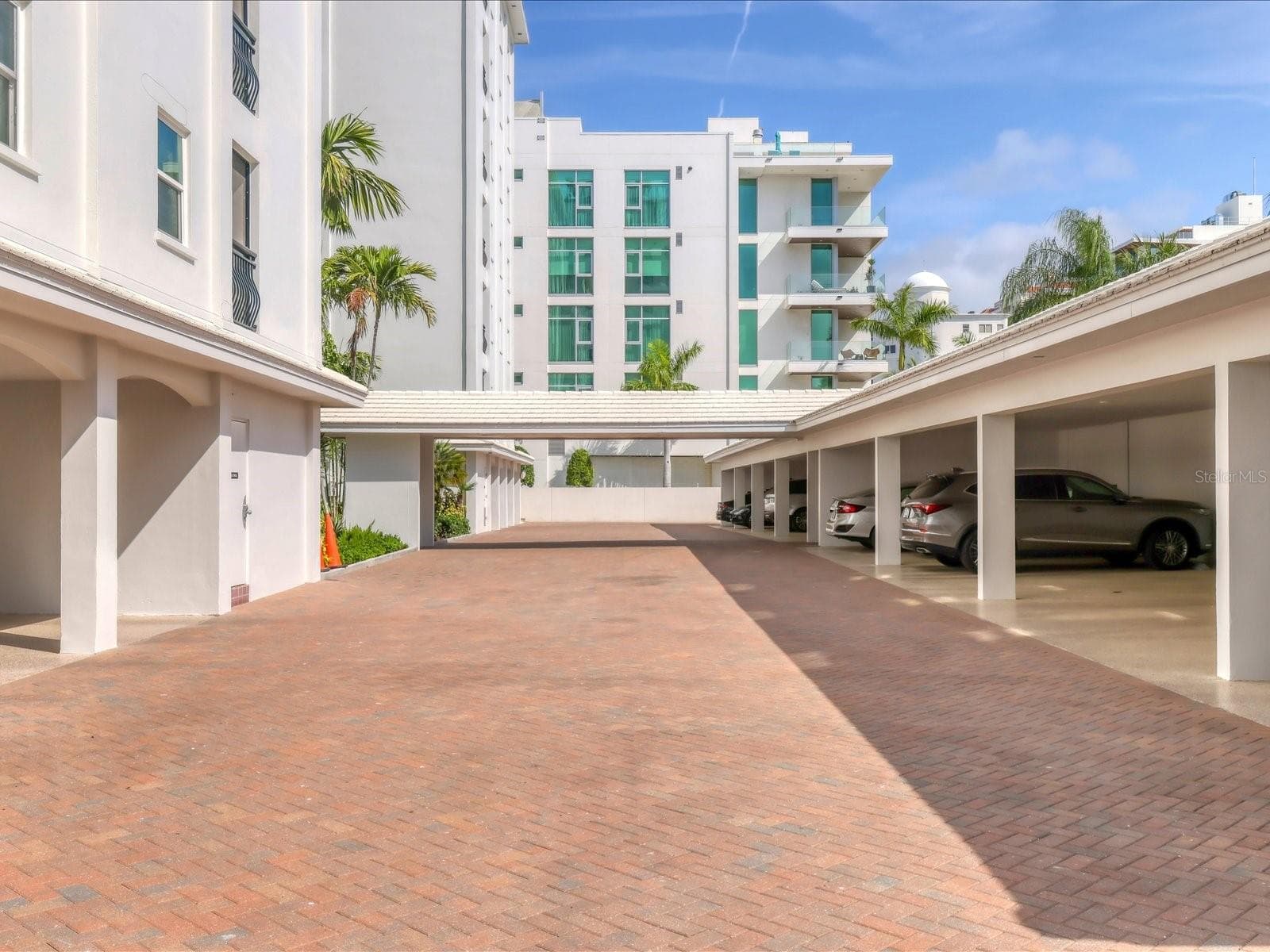 Condominium at 226 GOLDEN GATE PT #44, SARASOTA, photo 17 of 65