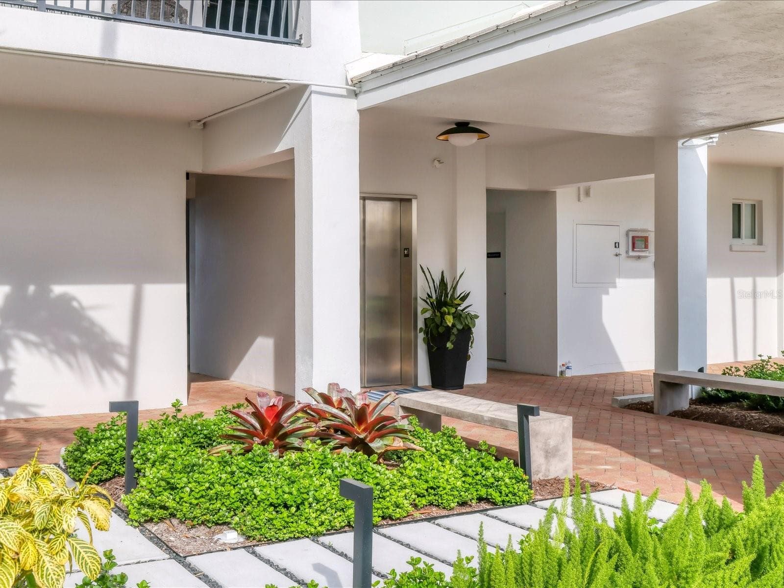 Condominium at 226 GOLDEN GATE PT #44, SARASOTA, photo 21 of 65