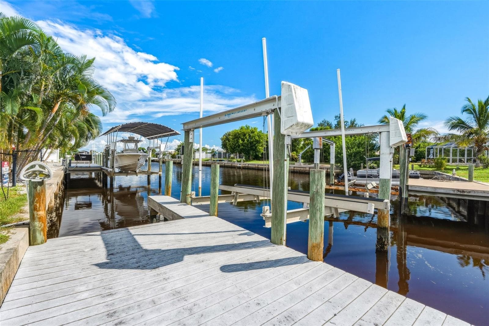 Private Dock and Boat Lift - 155 MORGAN LN SE, PORT CHARLOTTE