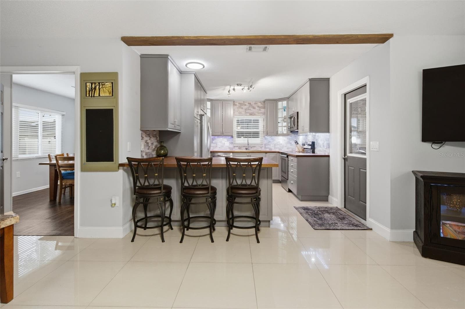 Single Family Residence at 5325 JAMES RD, FRUITLAND PARK, photo 6 of 34