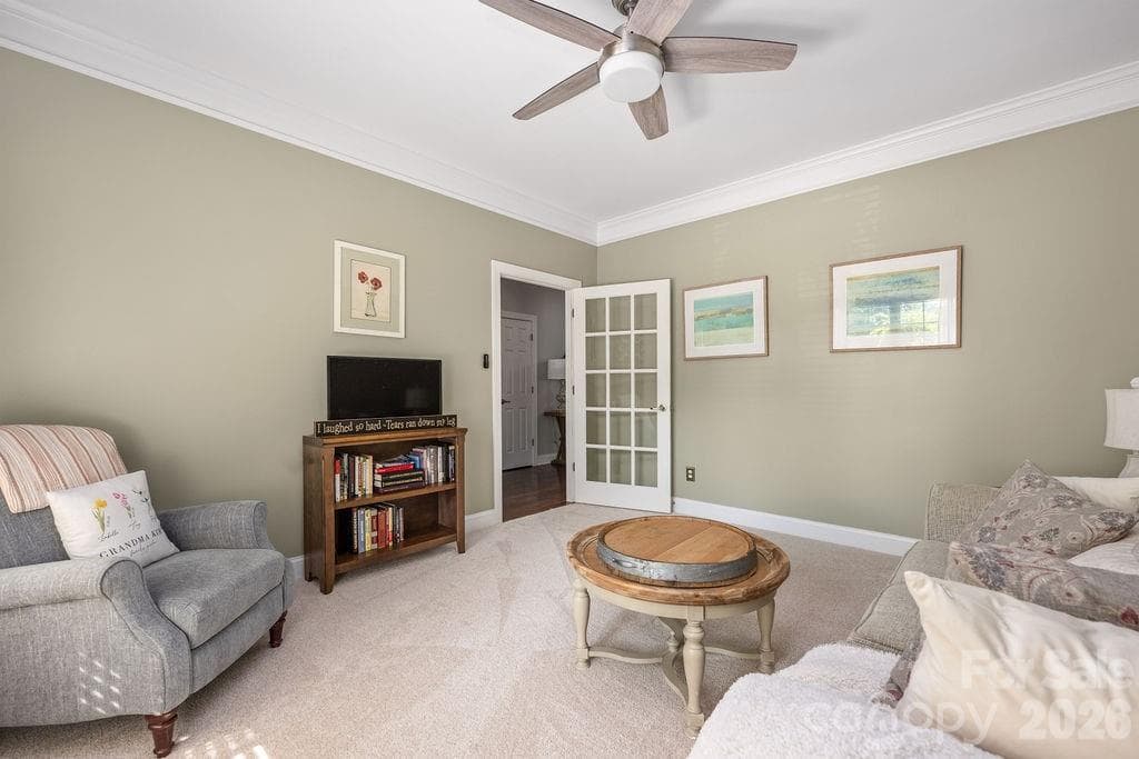 Single Family Residence at 6519 Olmsford Drive, Huntersville, photo 14 of 45