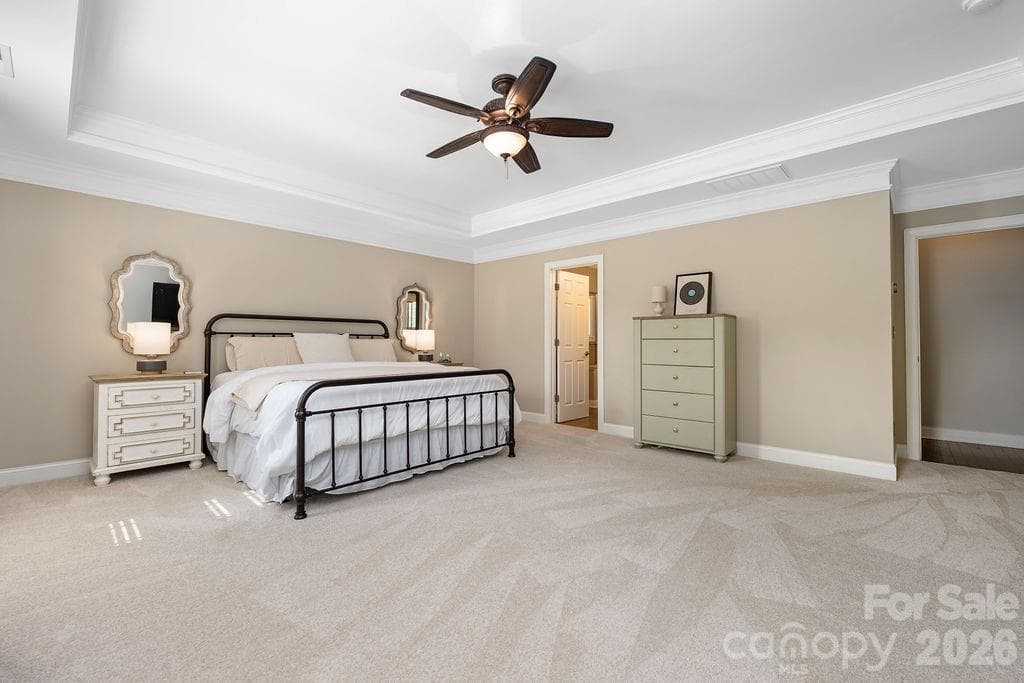 Single Family Residence at 6519 Olmsford Drive, Huntersville, photo 17 of 45