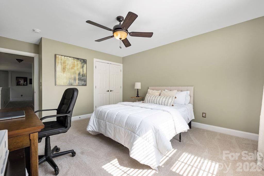 Single Family Residence at 6519 Olmsford Drive, Huntersville, photo 31 of 45