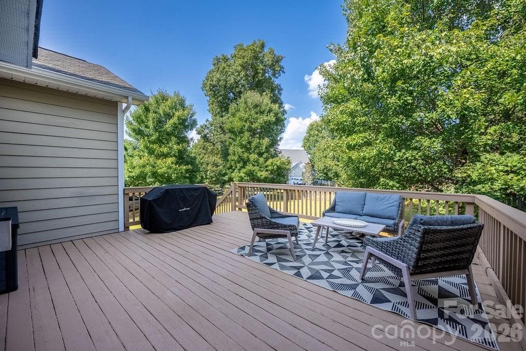 Single Family Residence at 6519 Olmsford Drive, Huntersville, photo 35 of 45