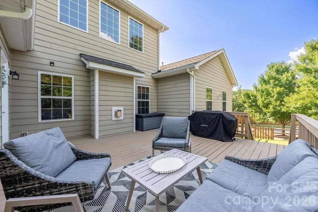 Single Family Residence at 6519 Olmsford Drive, Huntersville, photo 36 of 45