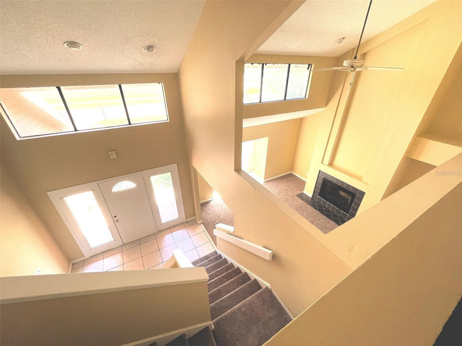 2 Story entry - 4431 REAL CT, ORLANDO
