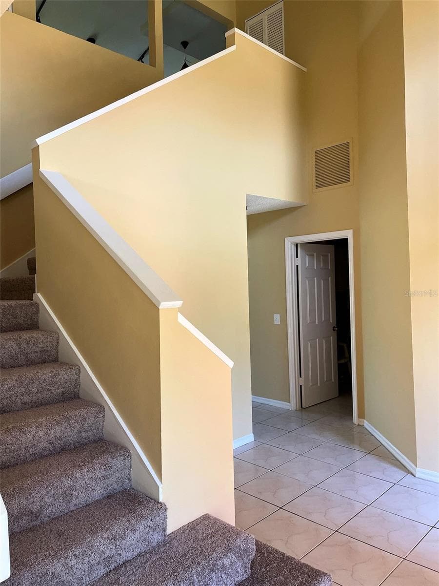 Stairs to Loft and 3 upstairs bedrooms - 4431 REAL CT, ORLANDO