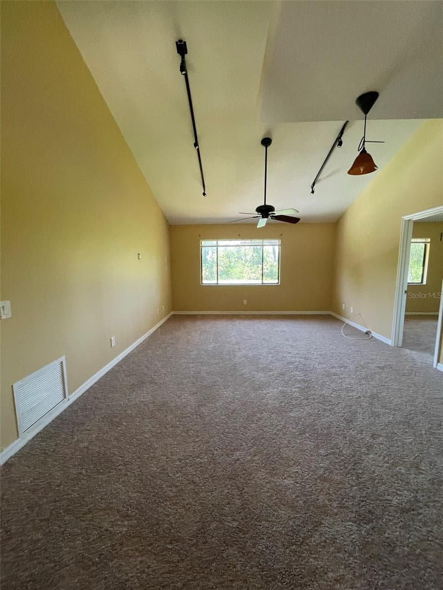 Loft 2nd floor - 4431 REAL CT, ORLANDO