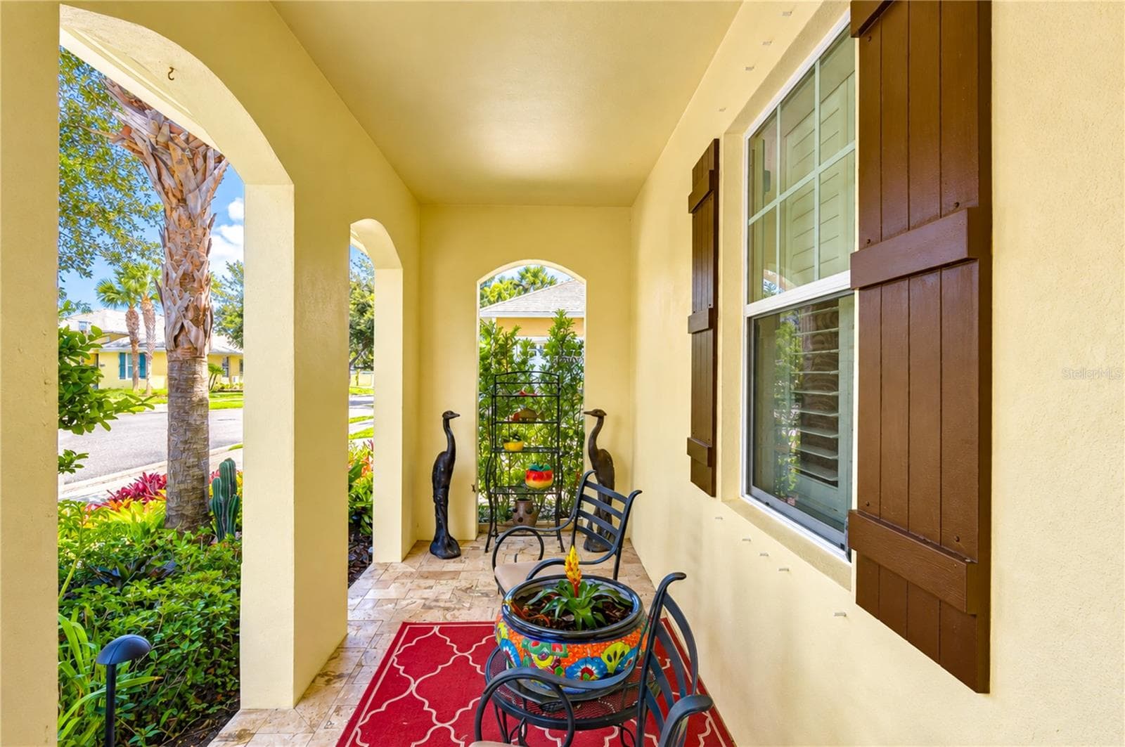 Villa at 6810 MUNCASTER CT, TAMPA, photo 5 of 84