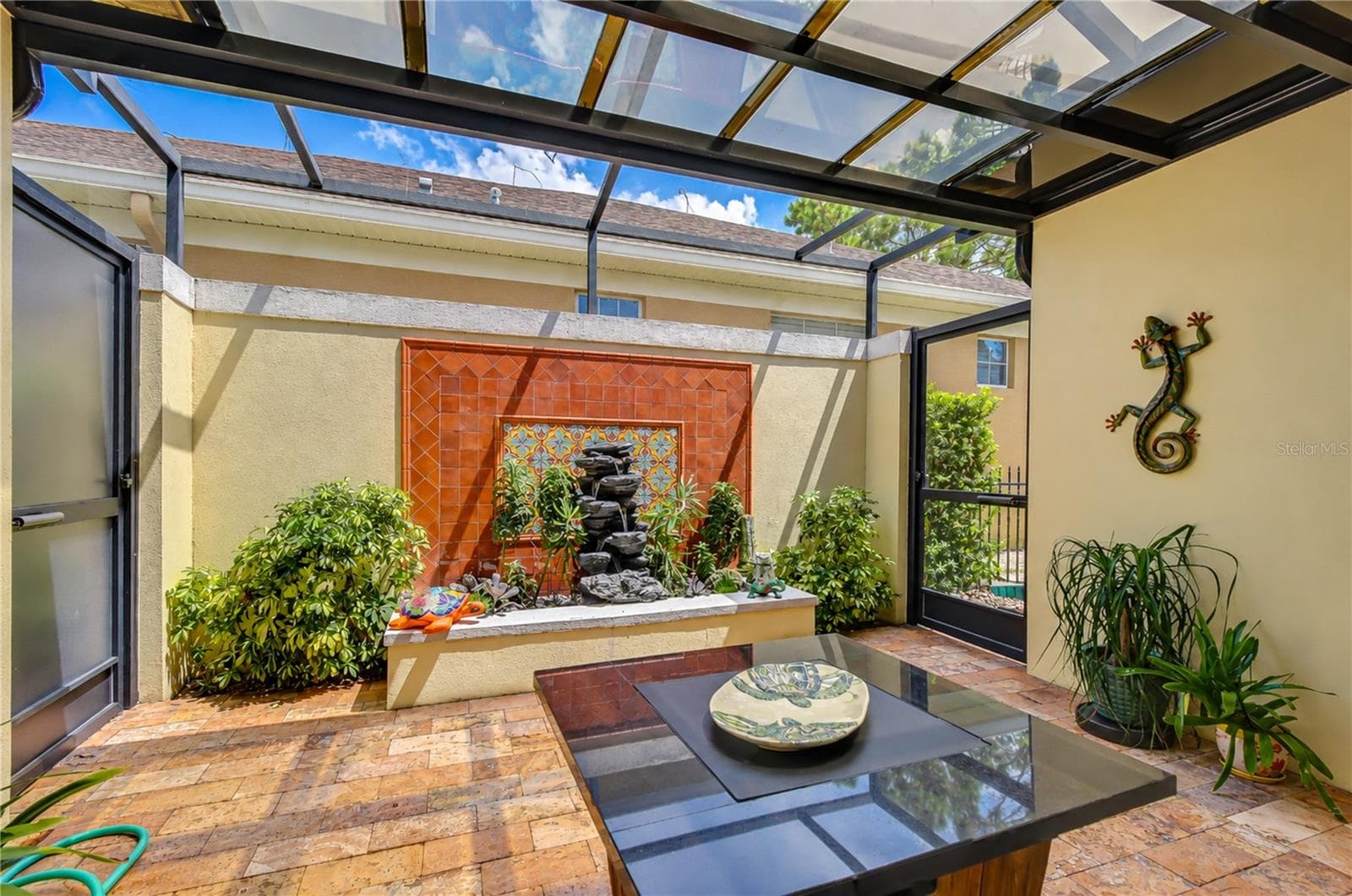 Villa at 6810 MUNCASTER CT, TAMPA, photo 48 of 84