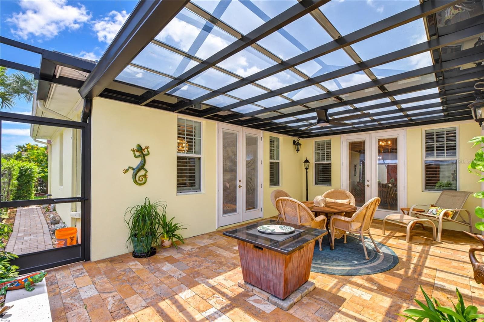 Villa at 6810 MUNCASTER CT, TAMPA, photo 49 of 84