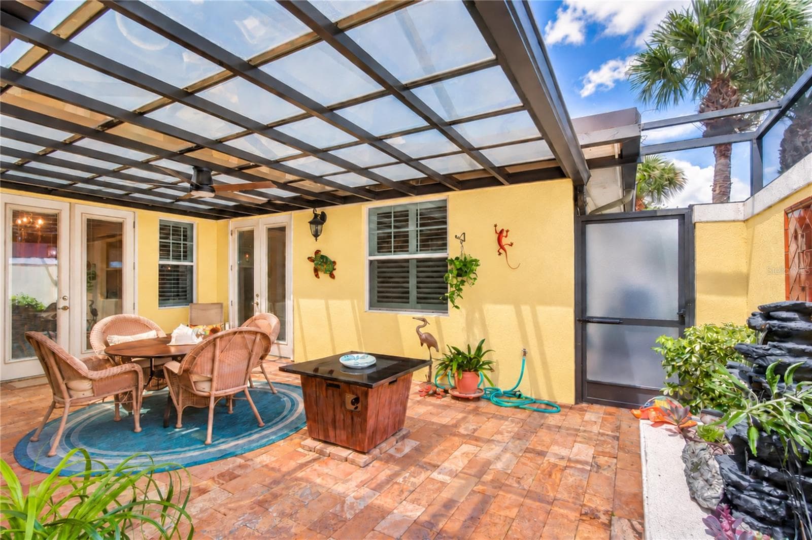 Villa at 6810 MUNCASTER CT, TAMPA, photo 51 of 84