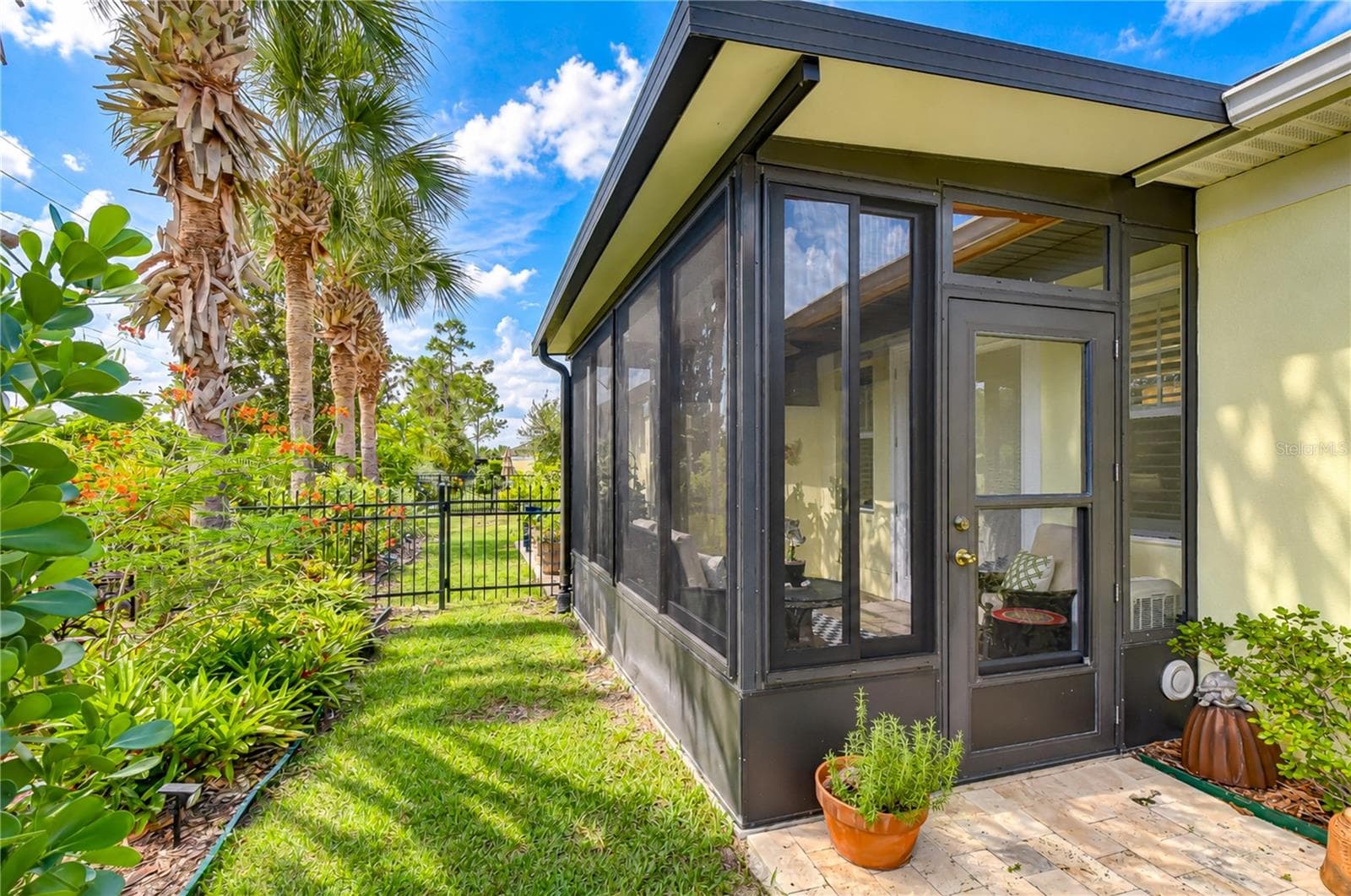 Villa at 6810 MUNCASTER CT, TAMPA, photo 60 of 84