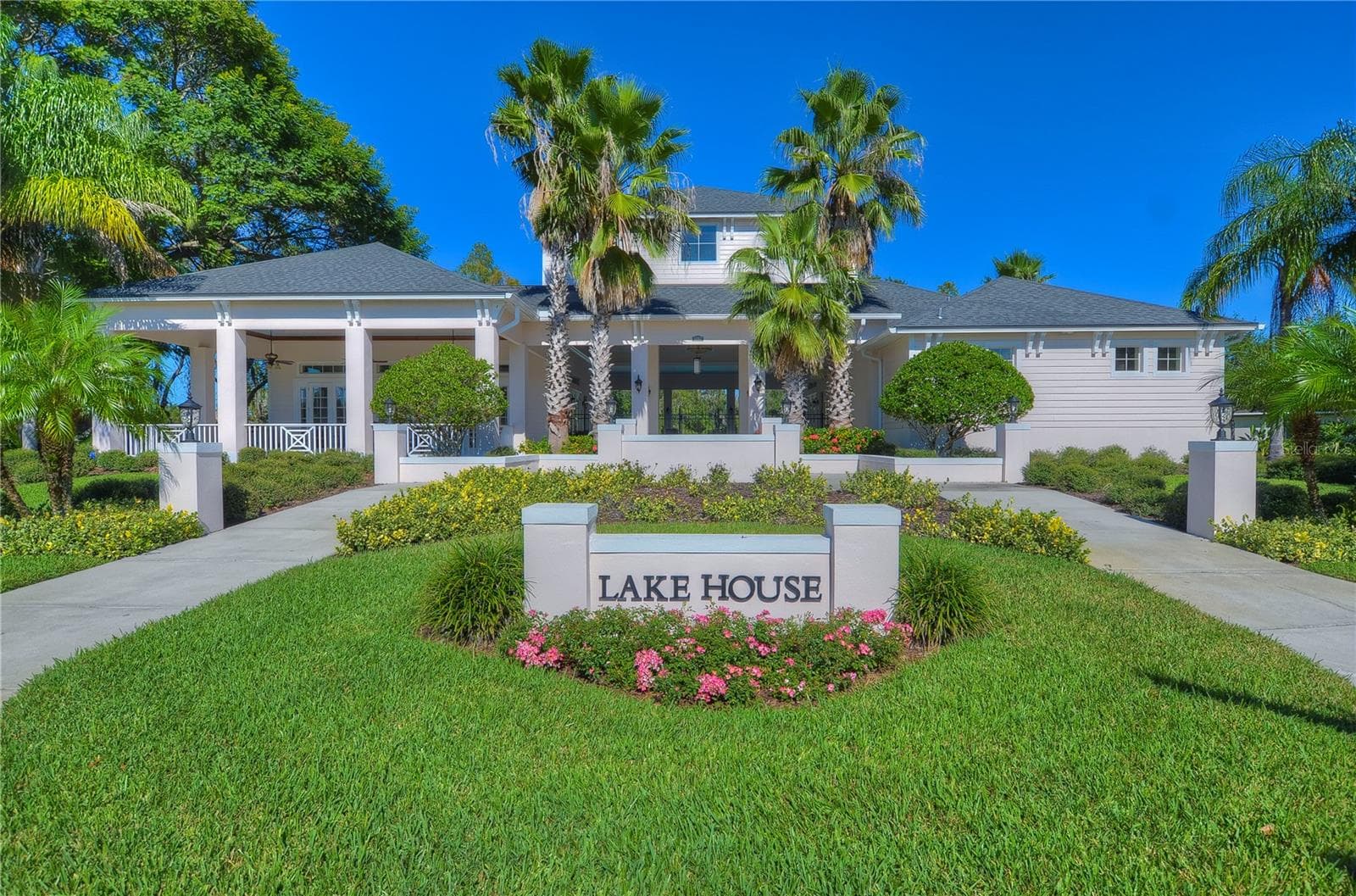 Ravinia Lake House - 6810 MUNCASTER CT, TAMPA