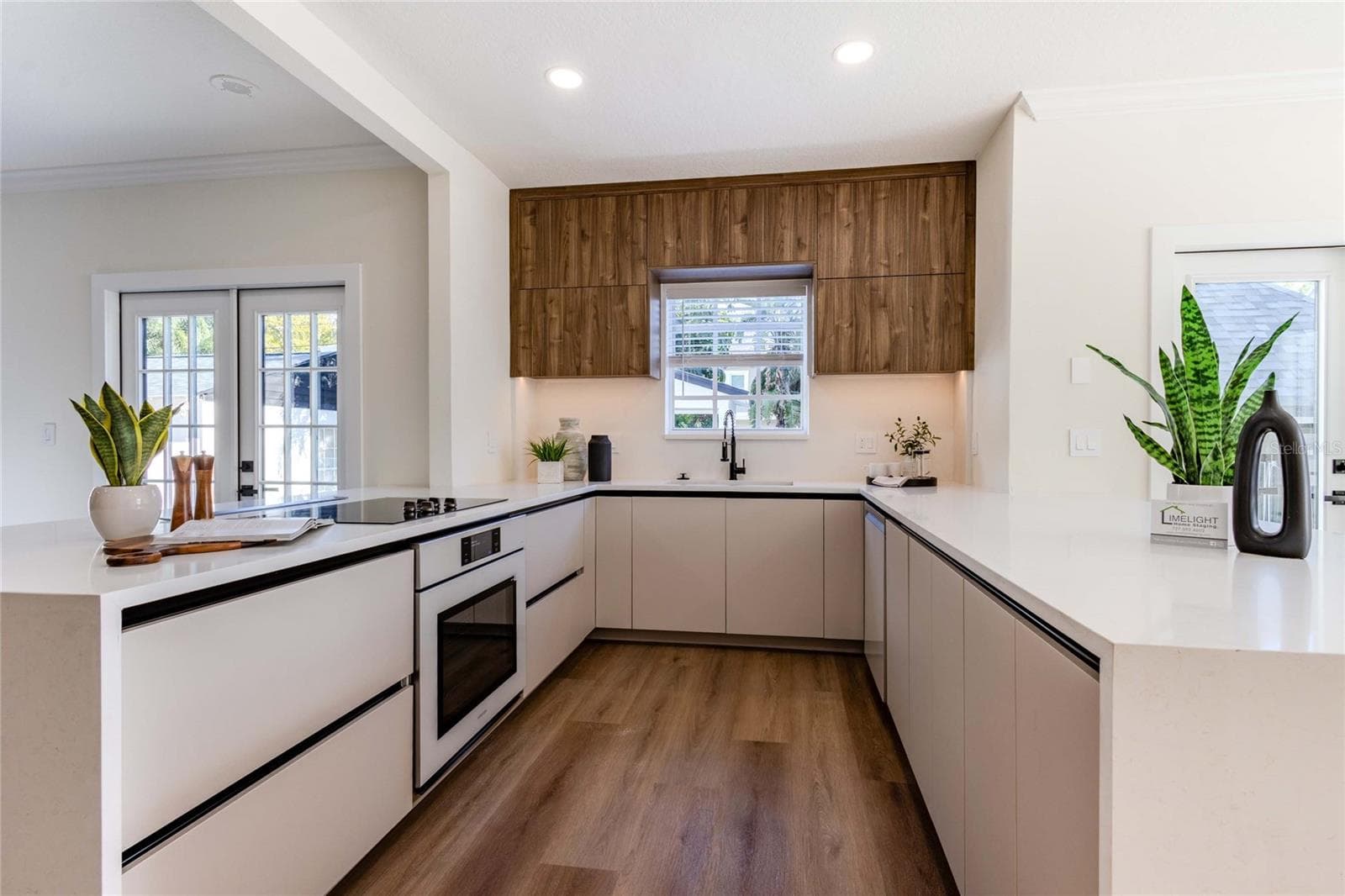 Kitchen - 2802 W MORRISON AVE, TAMPA