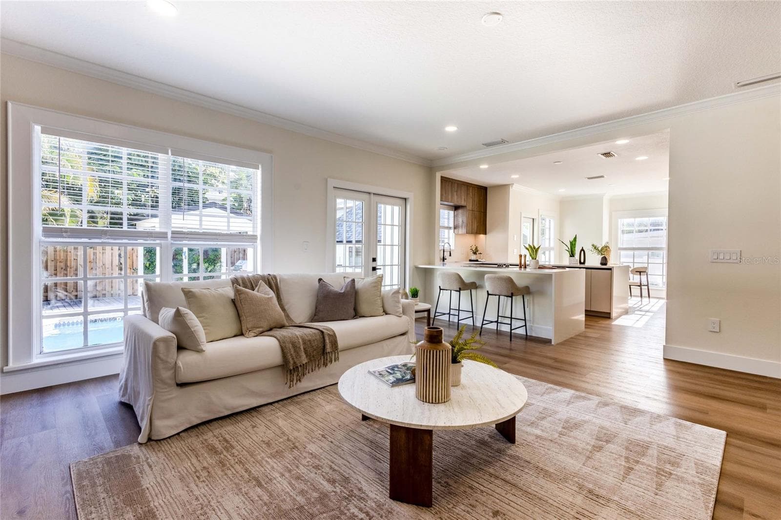 Living Room - 2802 W MORRISON AVE, TAMPA