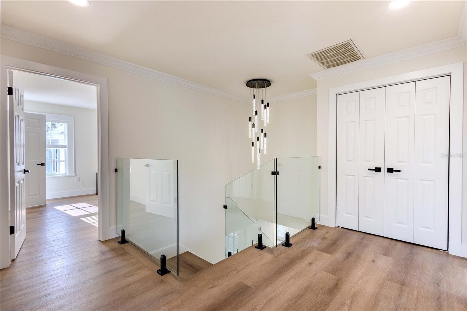 Second Floor - 2802 W MORRISON AVE, TAMPA