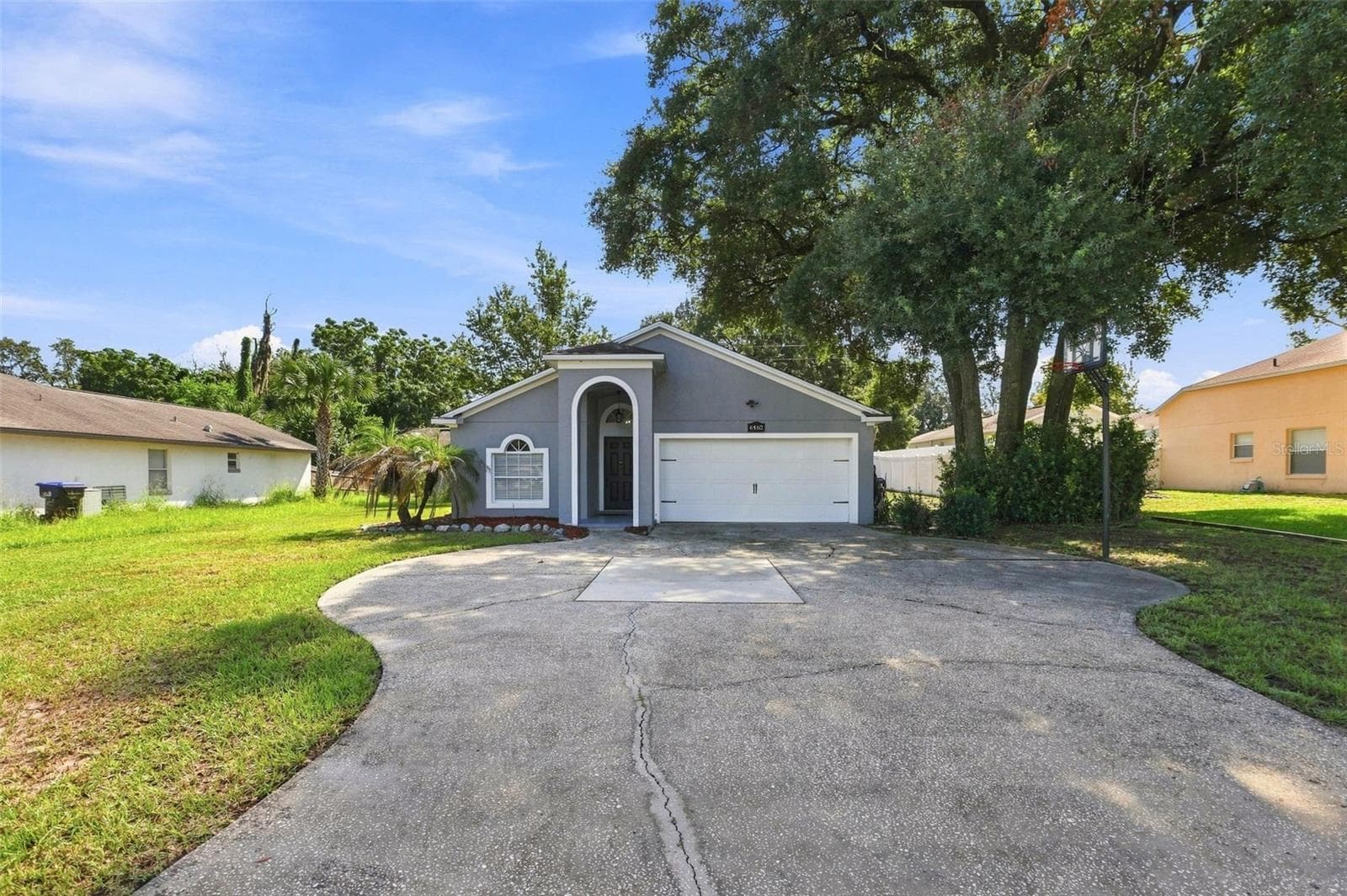Single Family Residence at 6462 ROYAL TERN ST, ORLANDO, photo 2 of 23