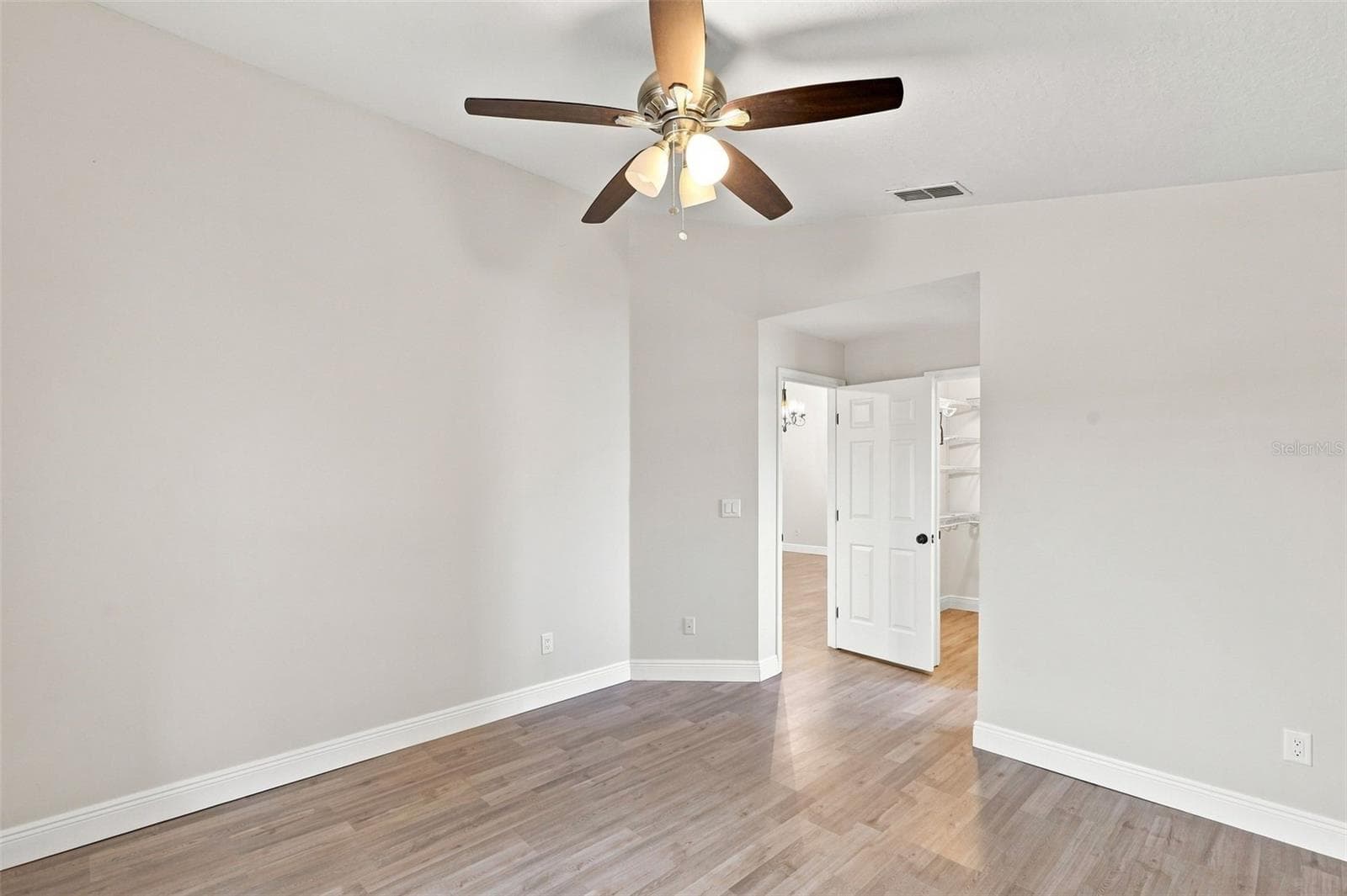 Single Family Residence at 6462 ROYAL TERN ST, ORLANDO, photo 15 of 23