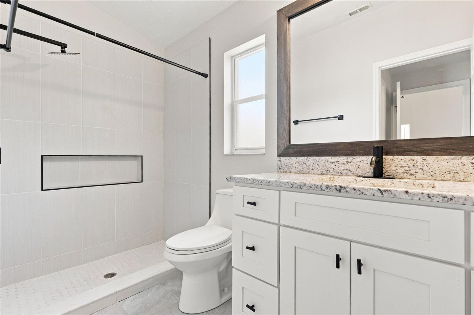 Single Family Residence at 6462 ROYAL TERN ST, ORLANDO, photo 16 of 23