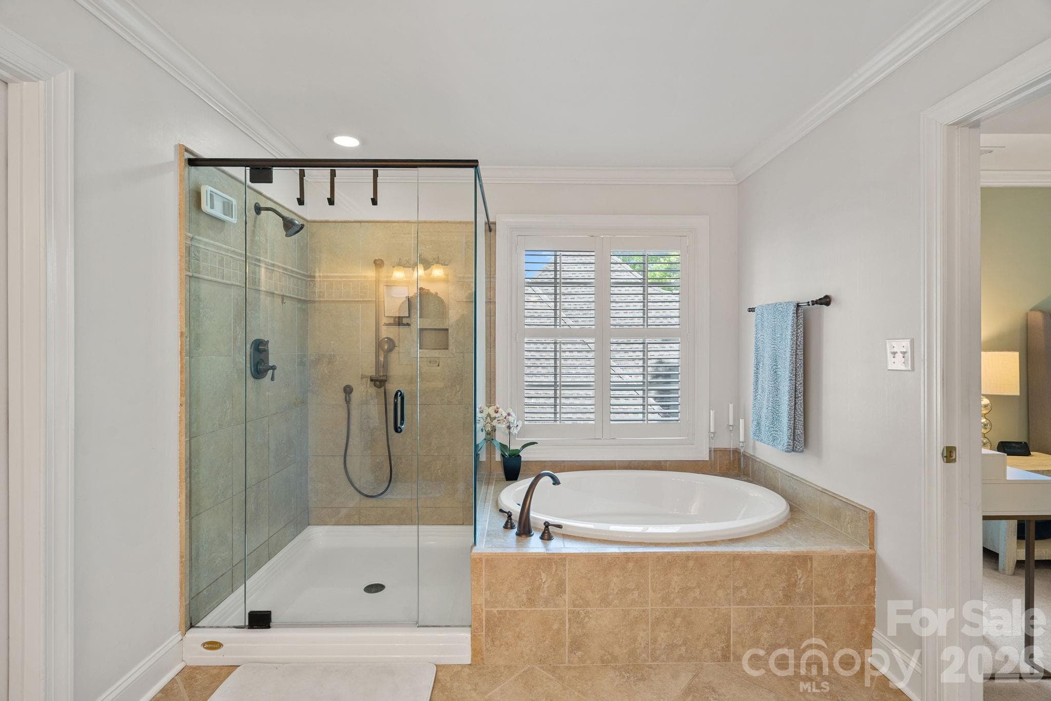 Single Family Residence at 2401 Flagstick Drive, Matthews, photo 19 of 41