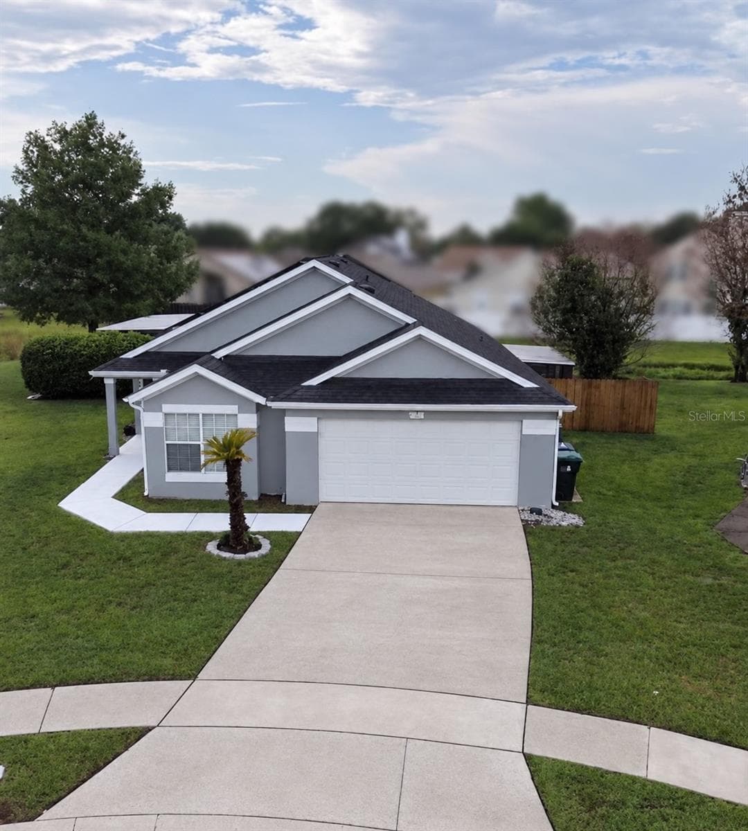 Single Family Residence at 4702 FORT BRAVO CT, ORLANDO, photo 3 of 39