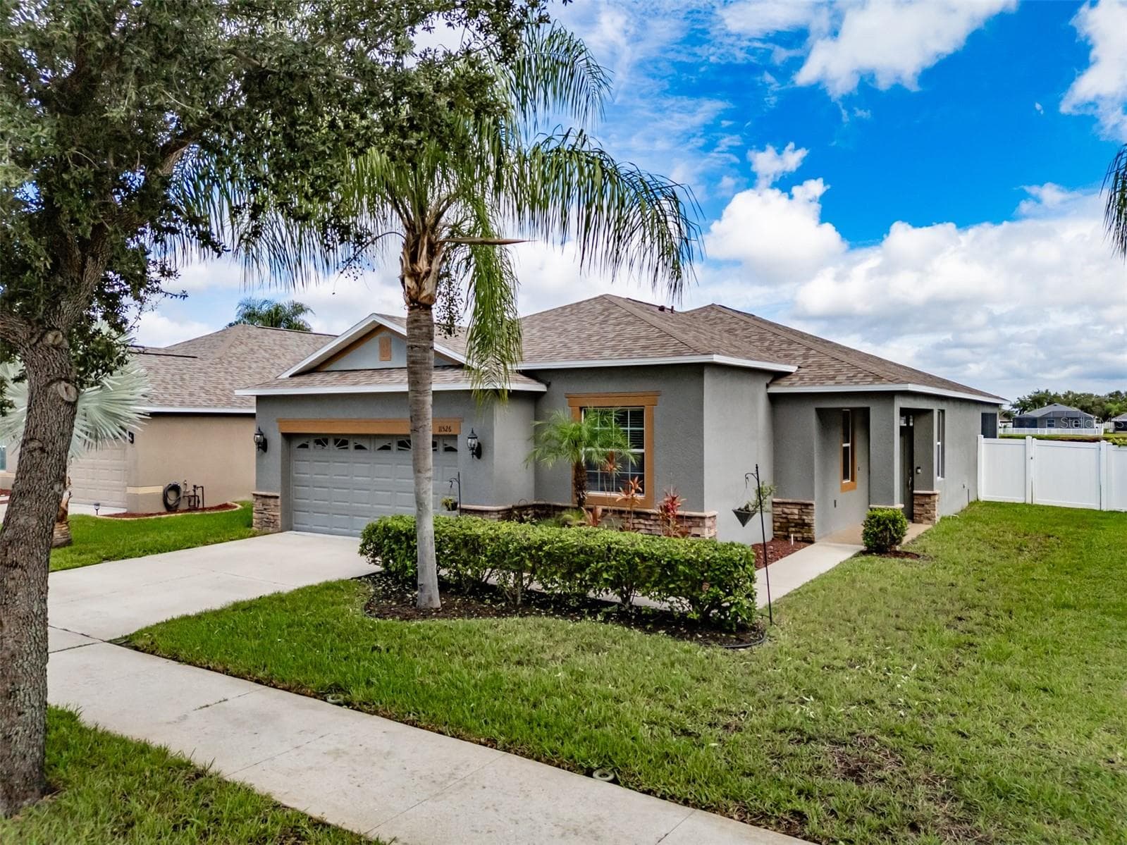 Single Family Residence at 11526 ASHTON FIELD, RIVERVIEW, photo 3 of 47