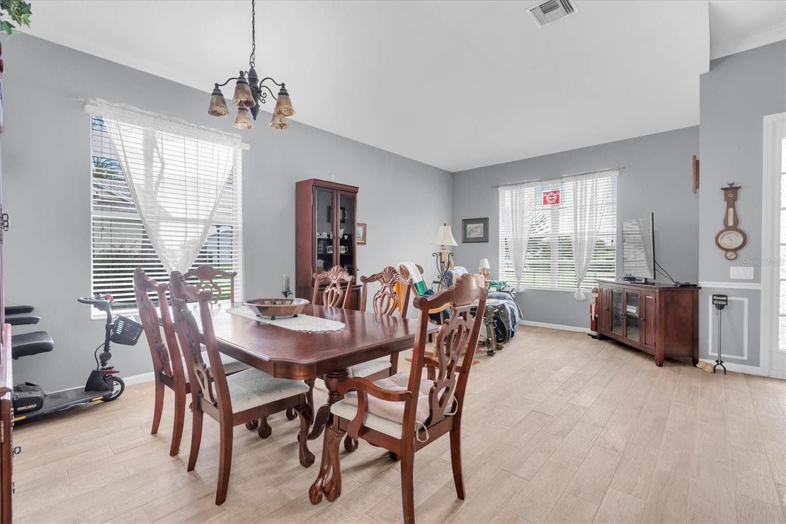 Single Family Residence at 13844 TRULL WAY, HUDSON, photo 8 of 53