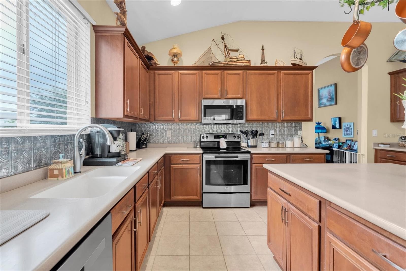 Single Family Residence at 13844 TRULL WAY, HUDSON, photo 16 of 53