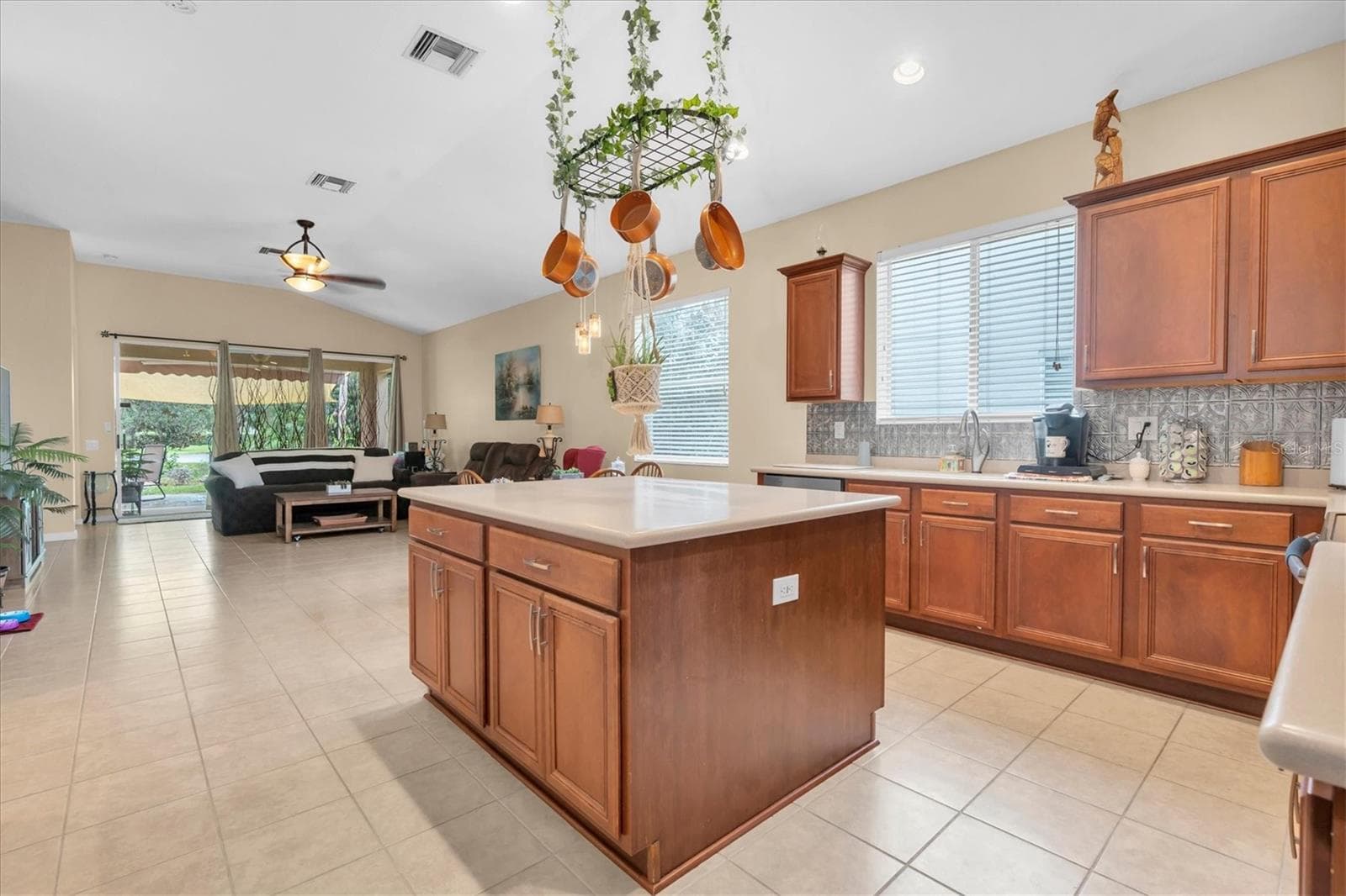 Single Family Residence at 13844 TRULL WAY, HUDSON, photo 18 of 53