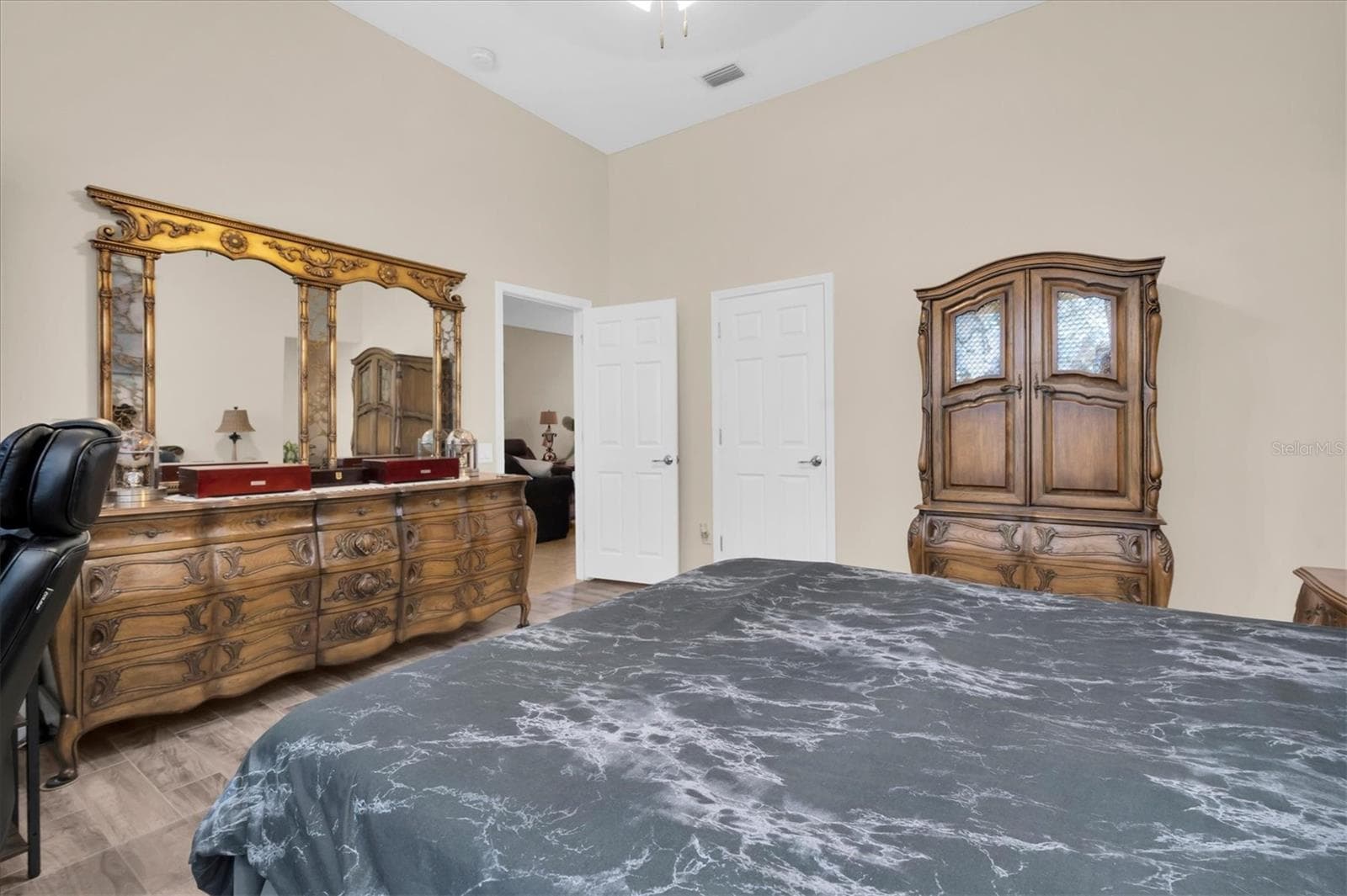 Single Family Residence at 13844 TRULL WAY, HUDSON, photo 20 of 53