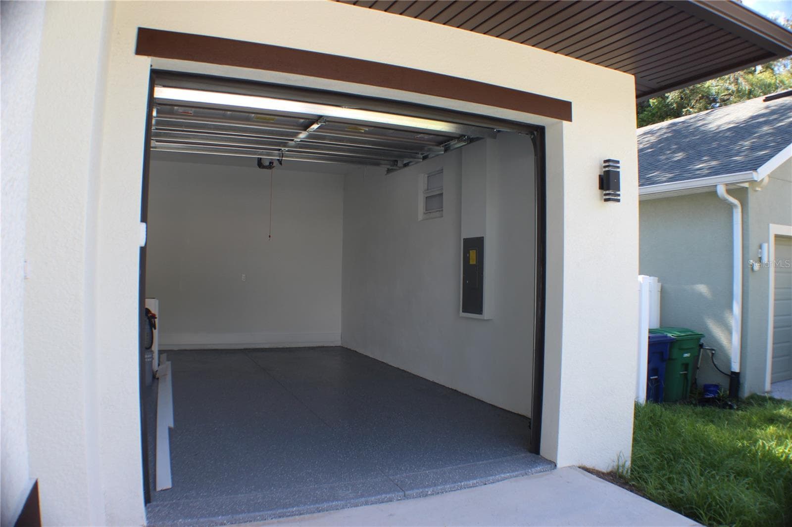 Garage - 3712 N 36TH ST, TAMPA