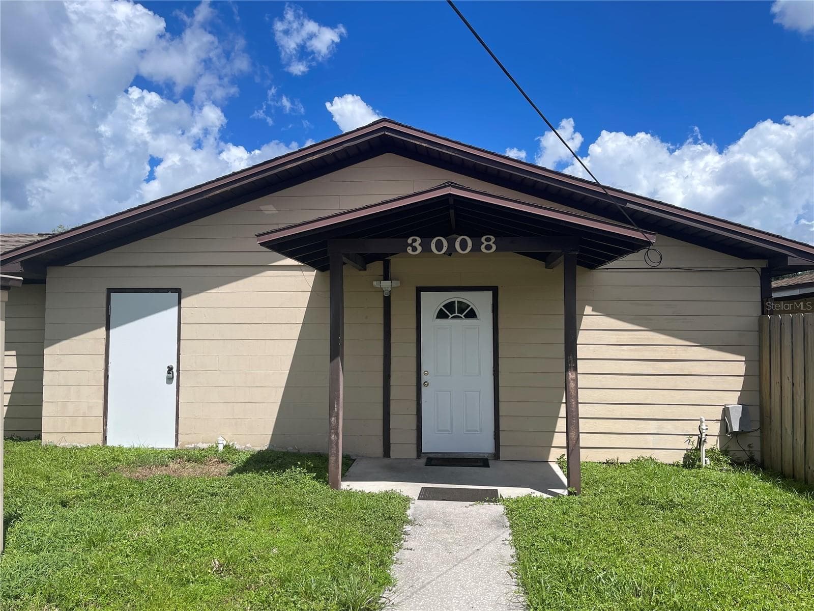 3008 SKYVIEW DR