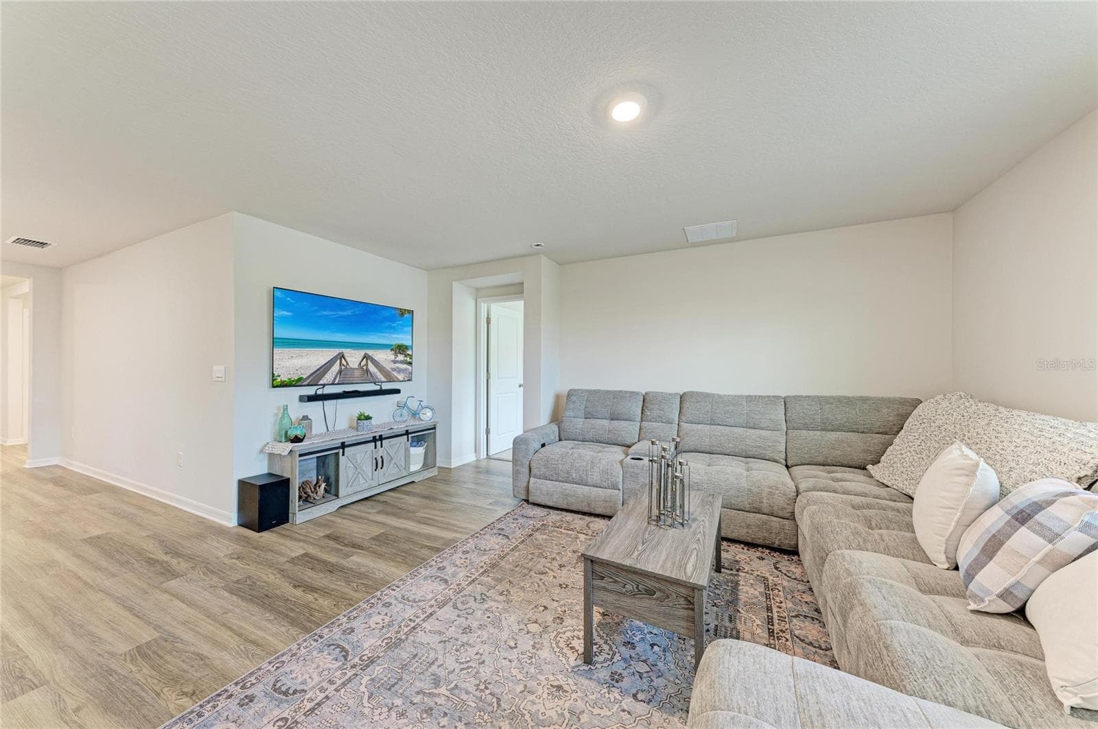 Single Family Residence at 12256 MOUNTAIN ISLAND TRL, PARRISH, photo 12 of 46