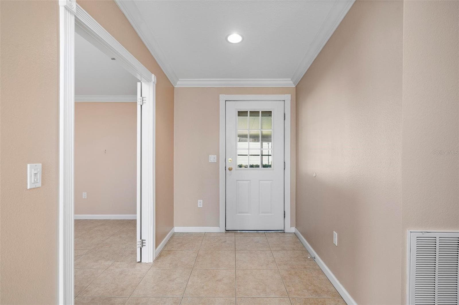 Manufactured Home at 1000 KINGS HWY #105, PORT CHARLOTTE, photo 4 of 80
