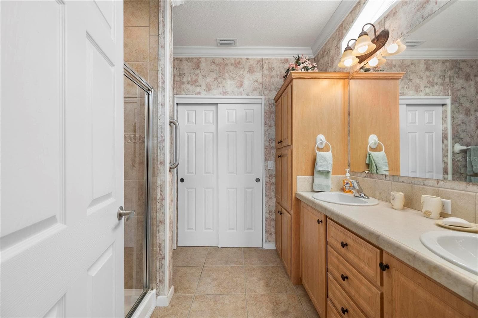Primary Bathroom - 1000 KINGS HWY #105, PORT CHARLOTTE
