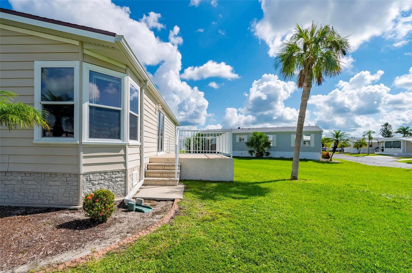 Manufactured Home at 1000 KINGS HWY #105, PORT CHARLOTTE, photo 39 of 80