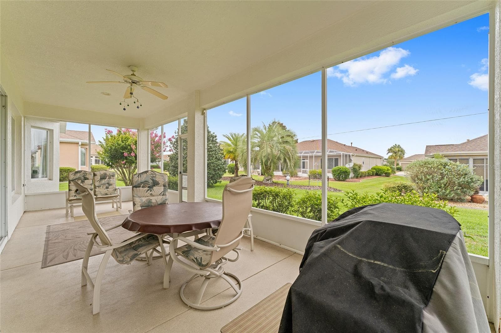 Lanai - 9588 SE 124TH LOOP, SUMMERFIELD