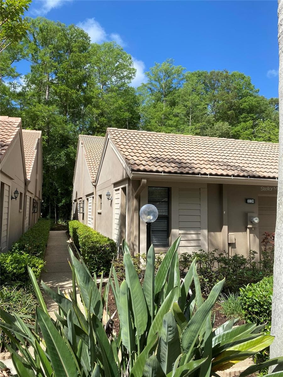 Villa at 3134 WINDMOOR DR N, PALM HARBOR, photo 5 of 40