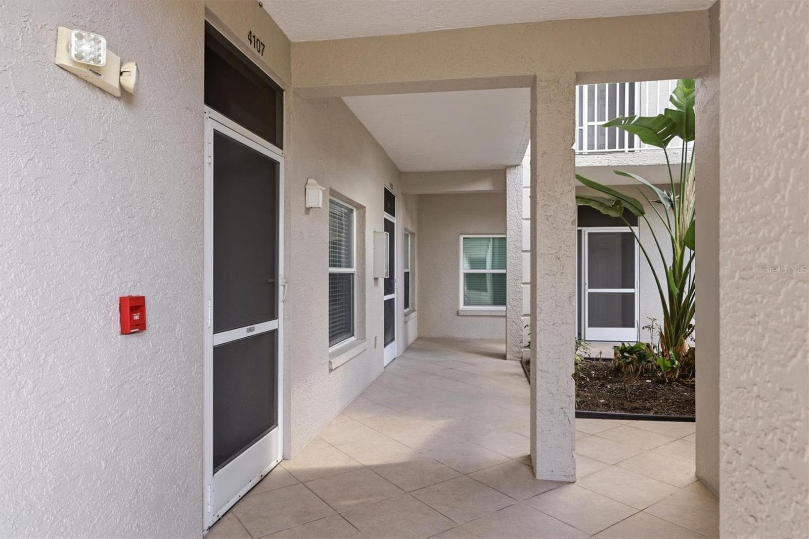 Ground floor condo 4107 - 9610 CLUB SOUTH CIR #4107, SARASOTA