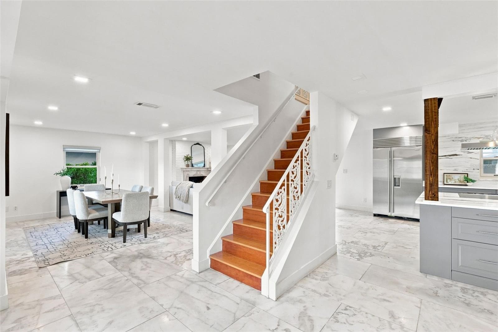 Entryway - 7621 ORANGE TREE LN, ORLANDO
