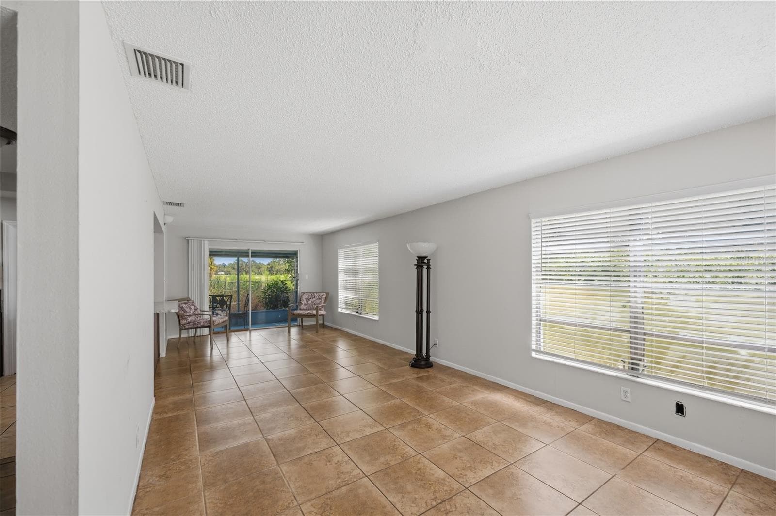 Condominium at 318 BARLOW AVE #71, SARASOTA, photo 3 of 32
