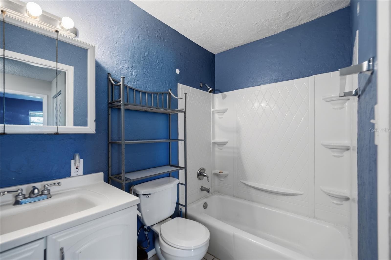 Condominium at 318 BARLOW AVE #71, SARASOTA, photo 31 of 32