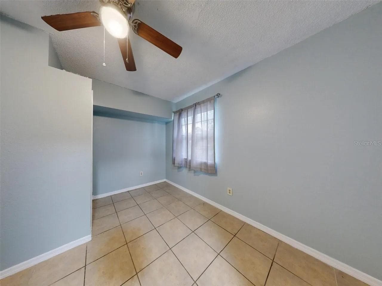 Single Family Residence at 1836 PLUMTREE DR, DELTONA, photo 23 of 41